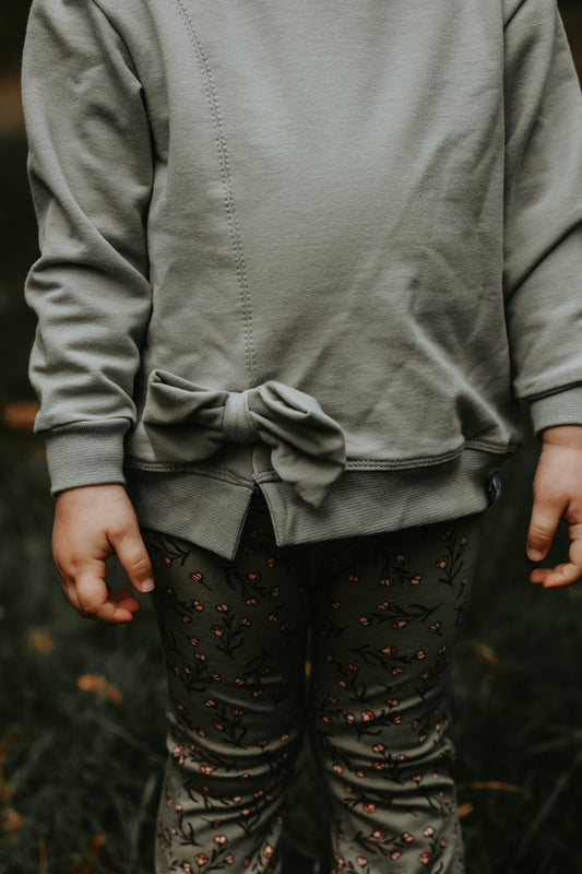 Detailfoto oudgroene sweater French terry