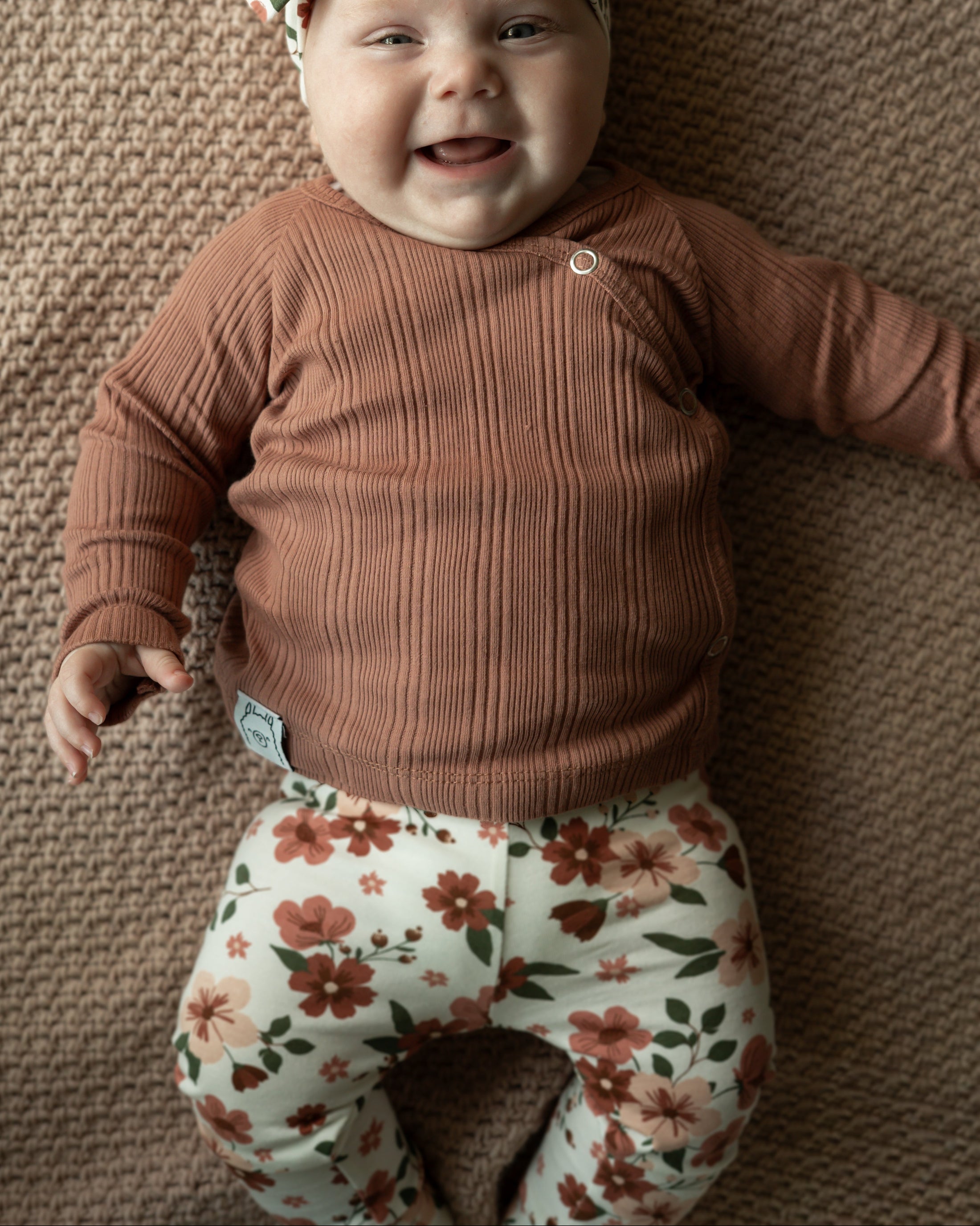 Babybroekje – Flora